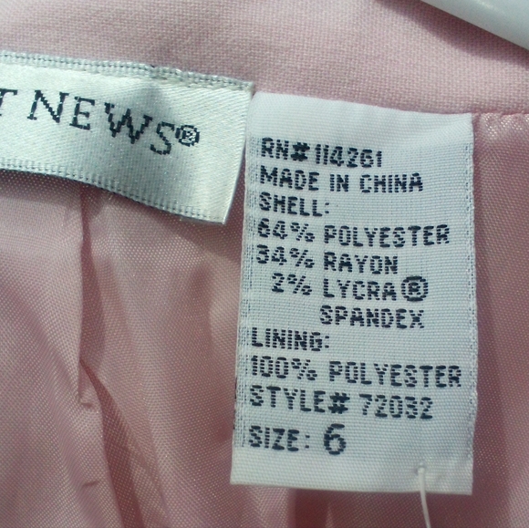 NWT! Elegant Pink Women's Blazer - Picture 8 of 9